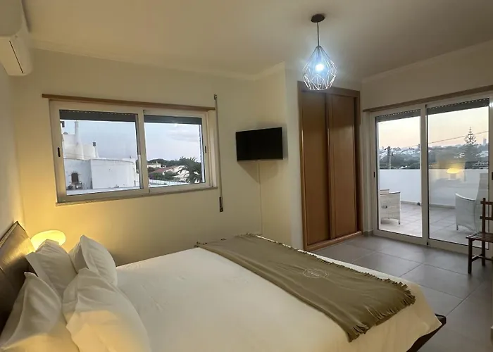 Figo - Shared Pool - 7 Guests - Quarteira