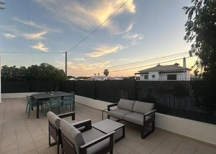 Villa Figo - Shared Pool - 7 Guests - Quarteira